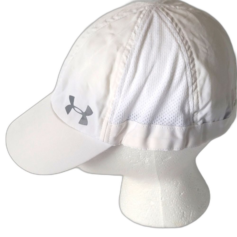 CLEARANCE !!!💥Under Armour Womens White Activewear hat